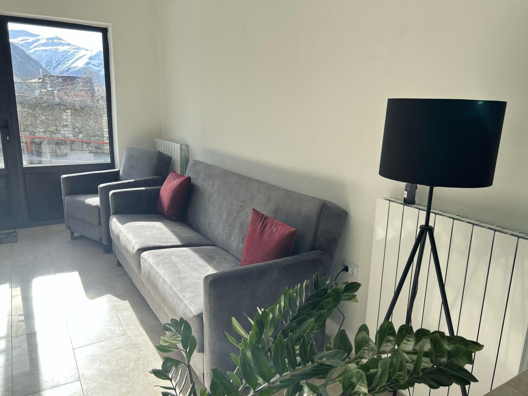Shushabandi Kazbegi Hotel Екстериор снимка