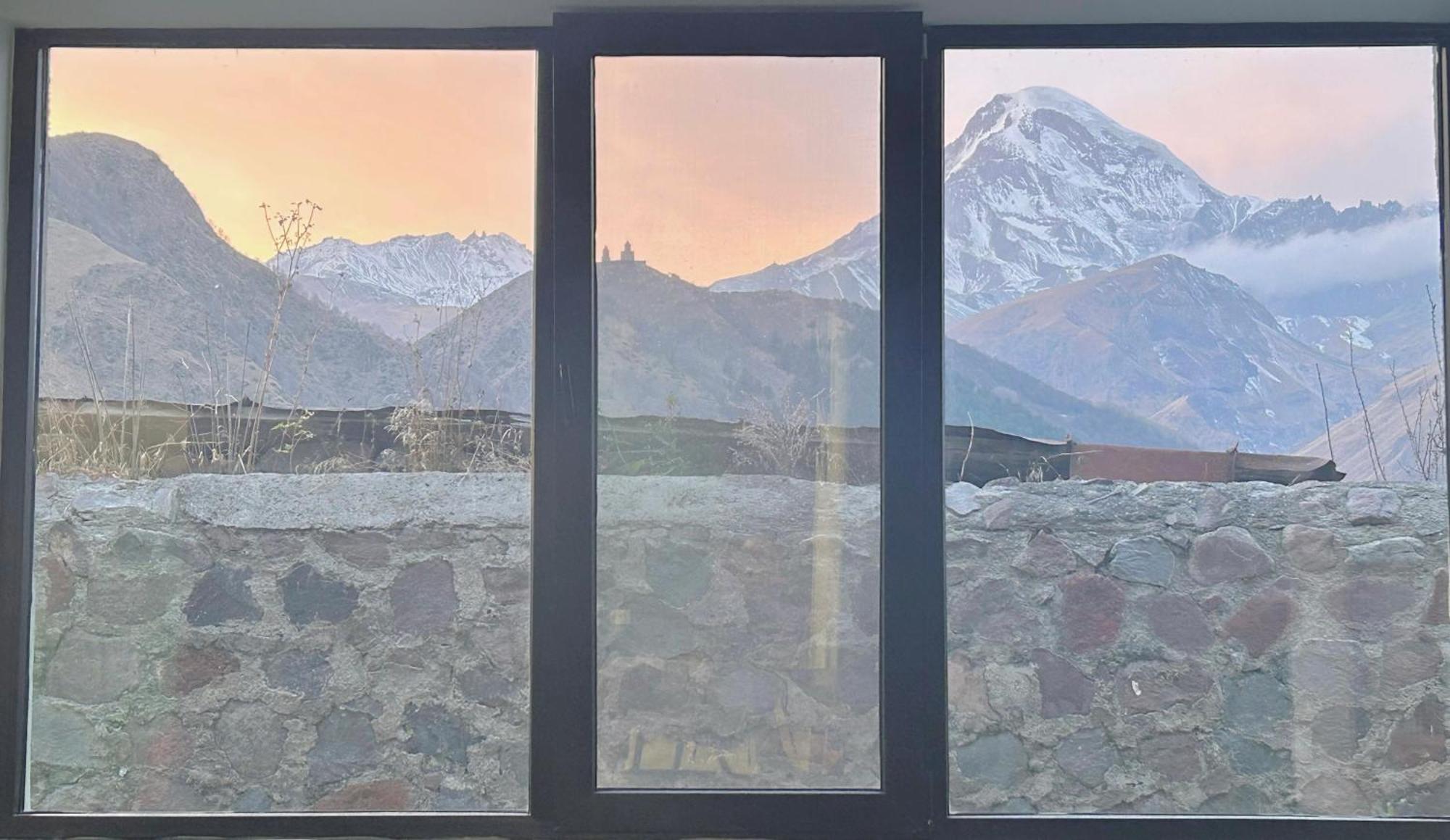 Shushabandi Kazbegi Hotel Екстериор снимка