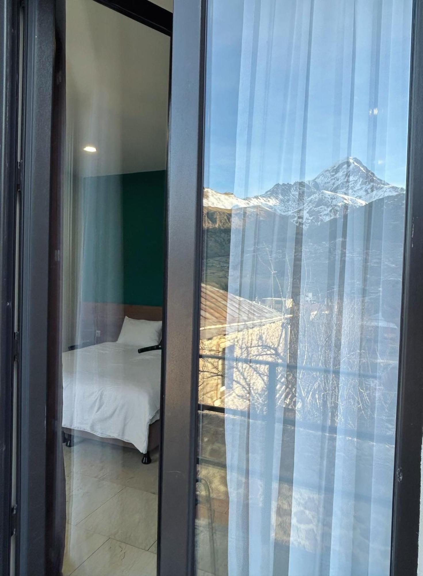 Shushabandi Kazbegi Hotel Екстериор снимка