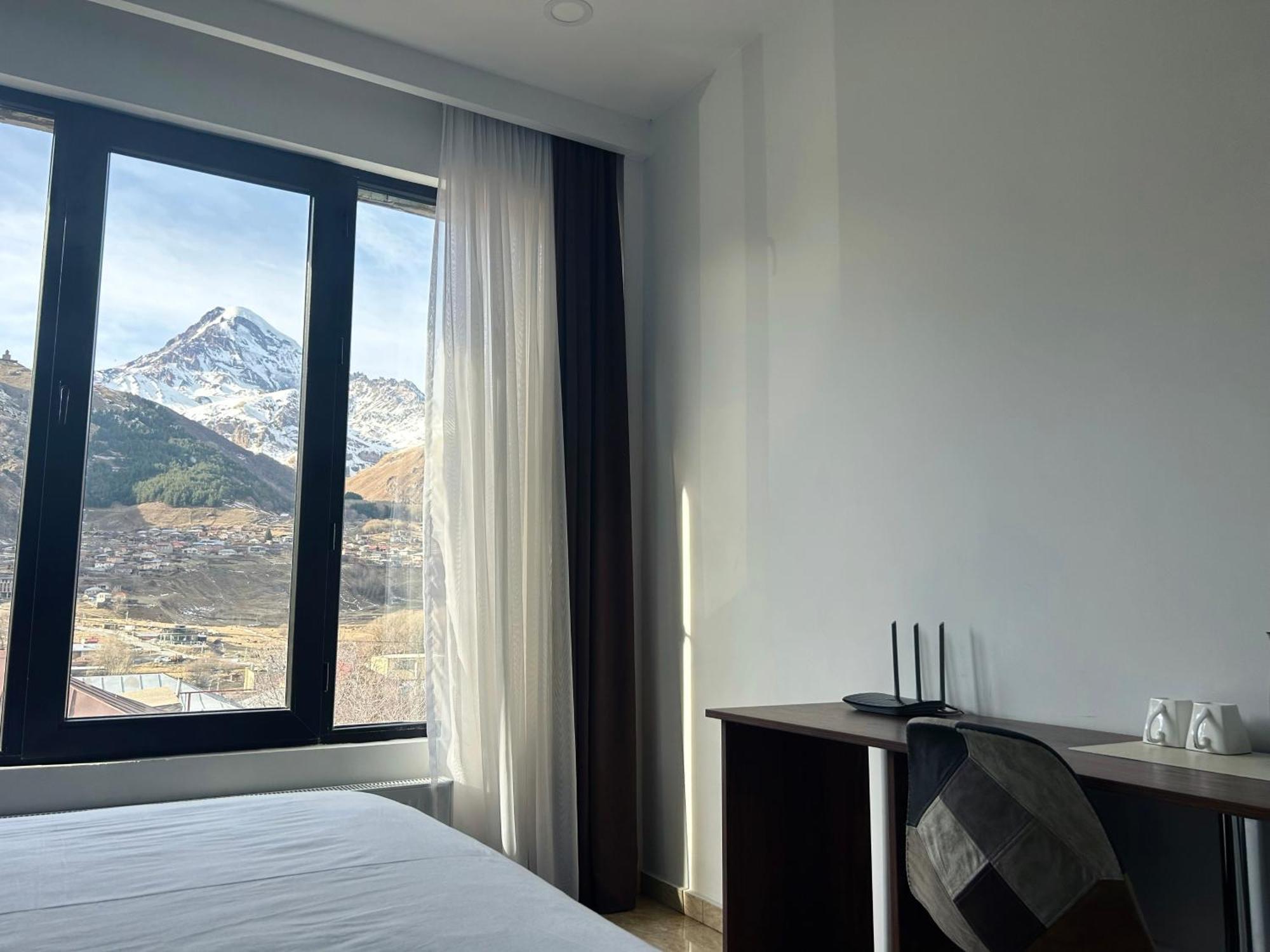 Shushabandi Kazbegi Hotel Екстериор снимка